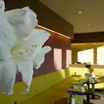 Kh Mit Restaurant 4*