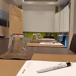 Kh Mit Restaurant