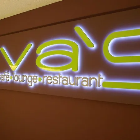Kh Mit Restaurant Hotel 3*
