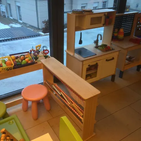 Kh Mit Restaurant 4*