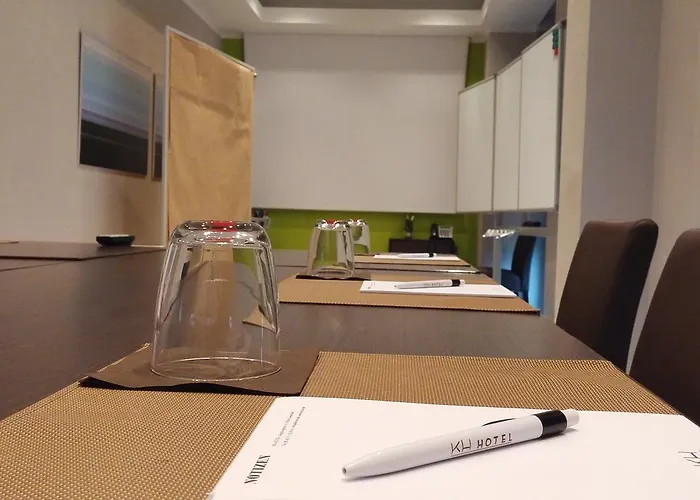 Kh Mit Restaurant